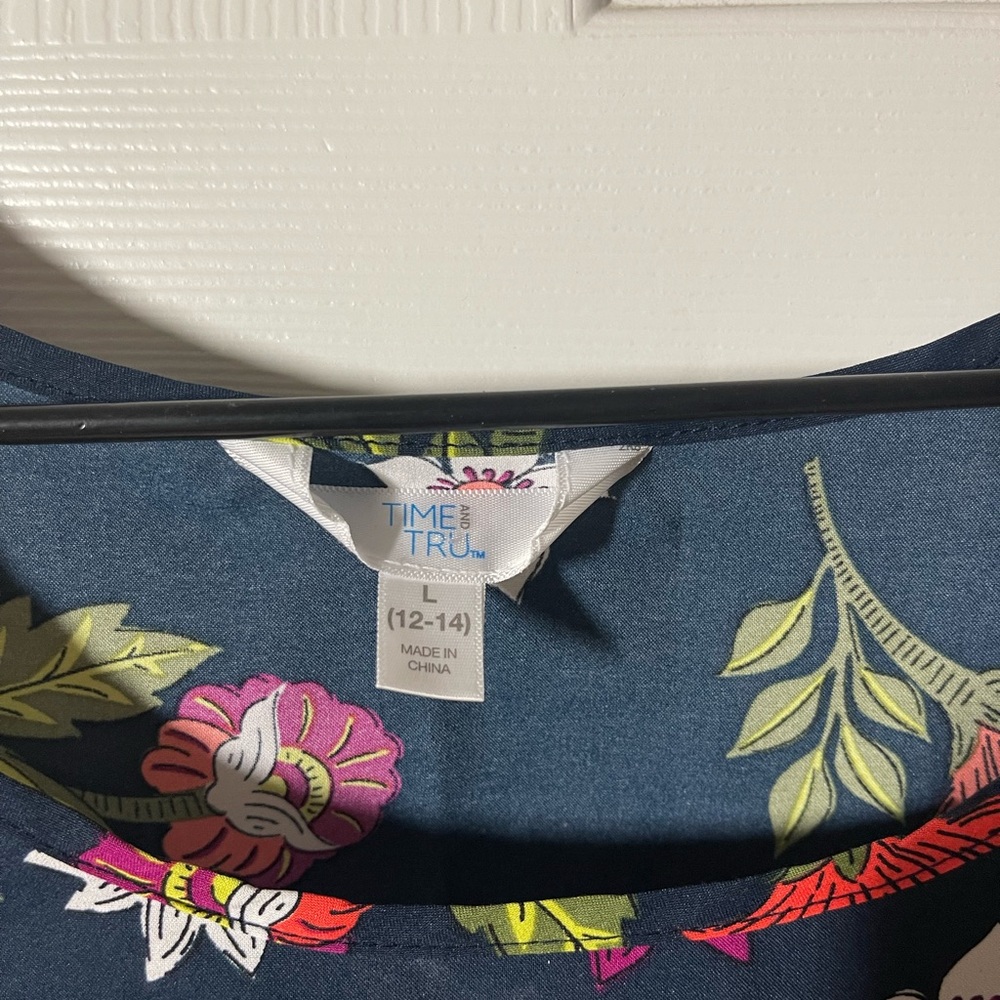 Women’s floral tank top, L - Picture 3 of 3